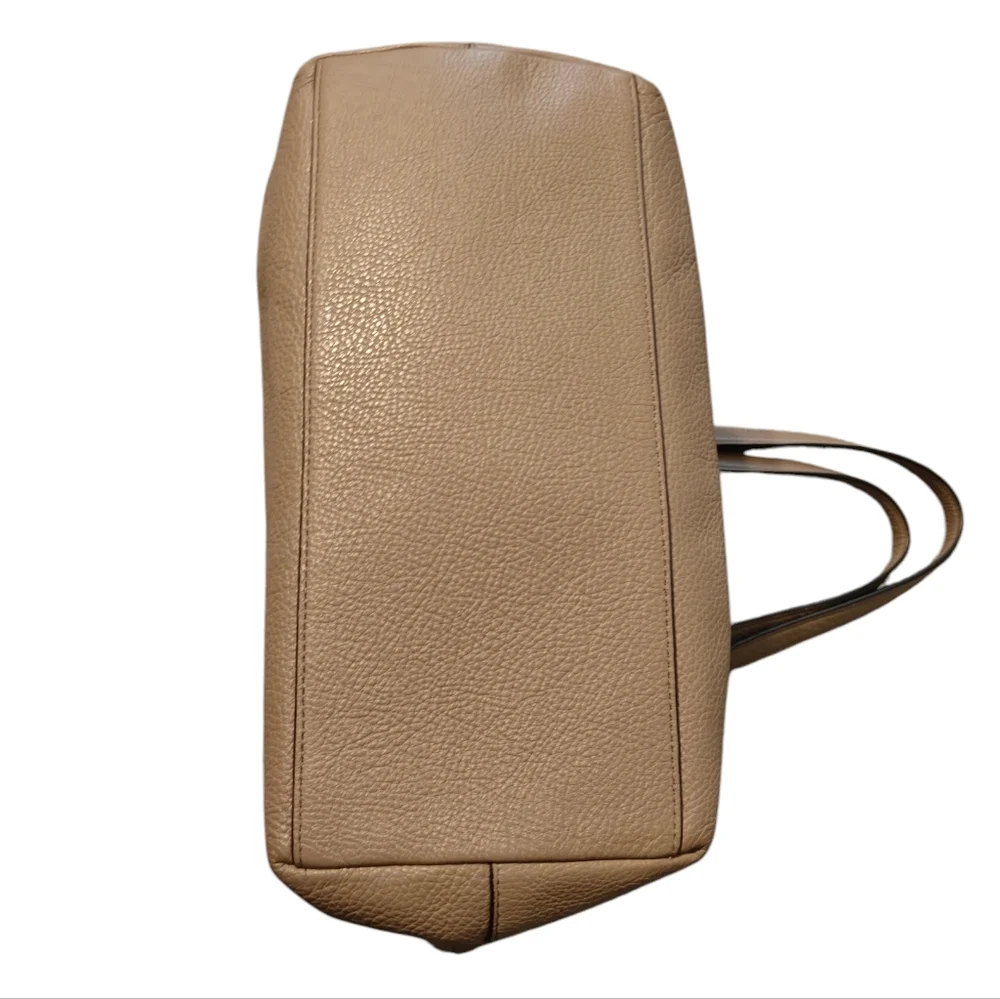 COACH Taylor Tote In Tan Pebble Leather